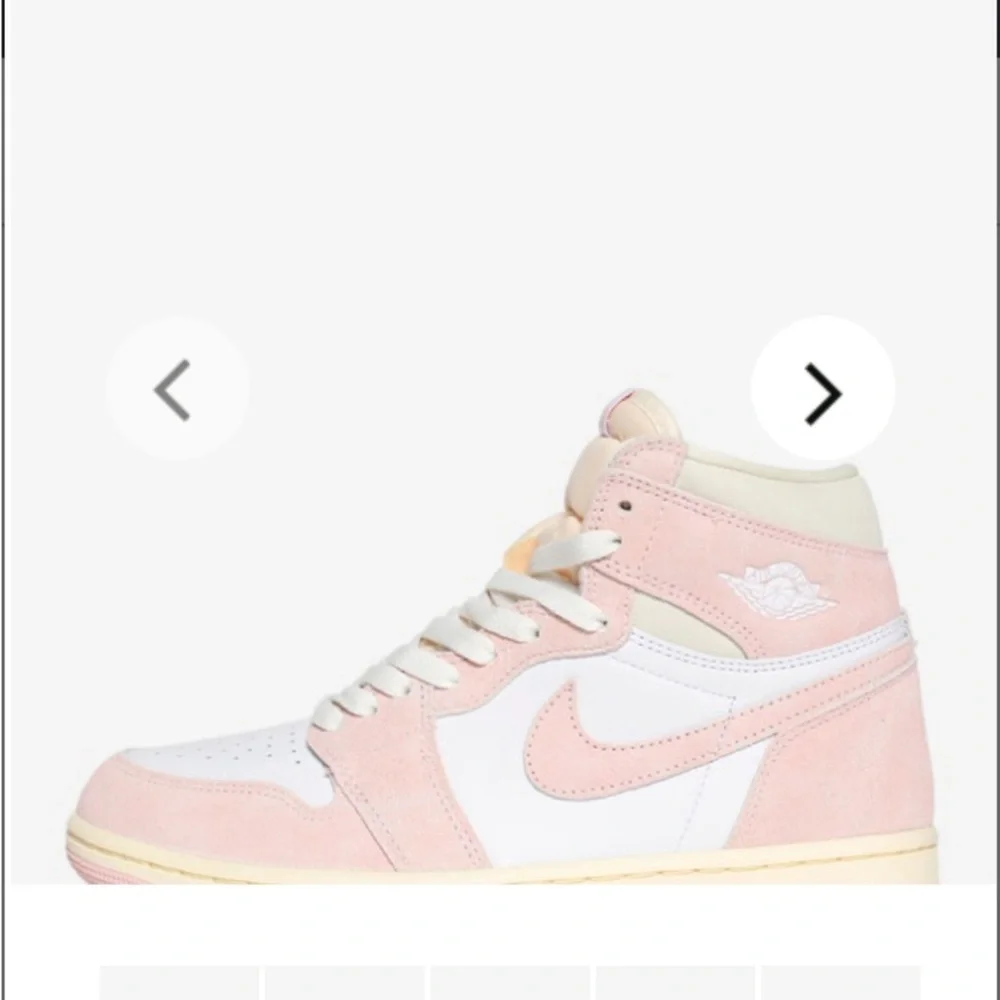 Air Jordans Unisex Sneakers - Picture 2 of 8